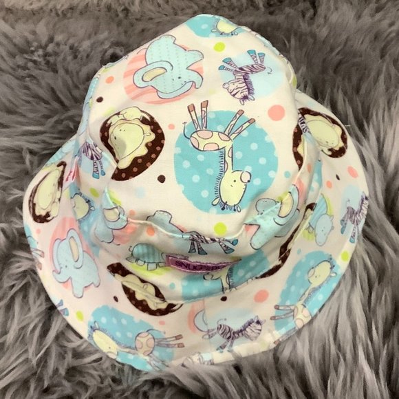Snug As A Bug | Infant's Baby Animals Sun Hat | 0-3 Moths - Picture 2 of 4